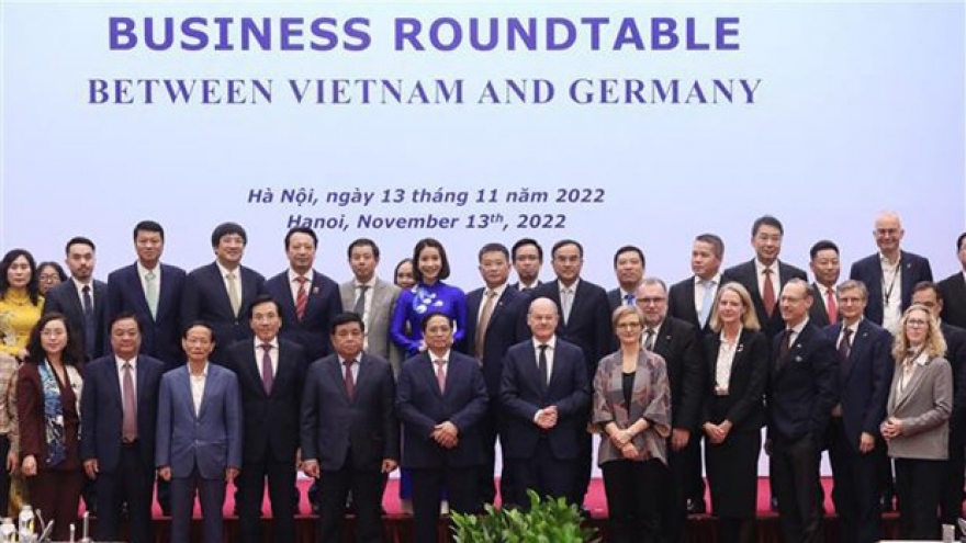 Vietnamese, German leaders hope for stronger economic ties